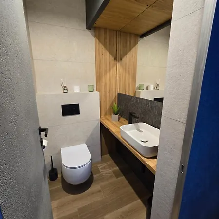 Jarmilka S Privatnim Wellness