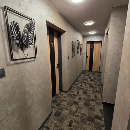 Jarmilka S Moznosti Privatniho Wellness Apartmanhotel Bedřichov