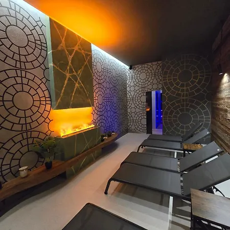 Jarmilka S Privatnim Wellness Aparthotel