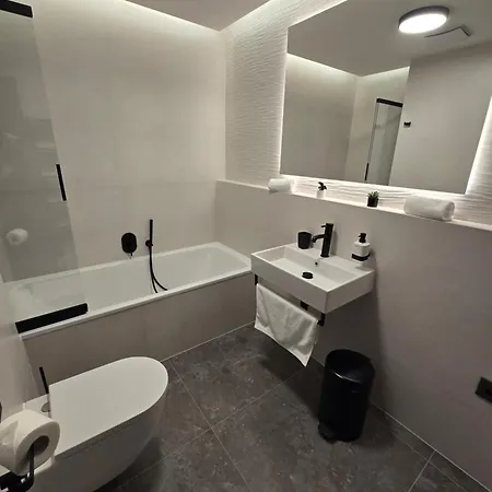 Jarmilka S Privatnim Wellness *