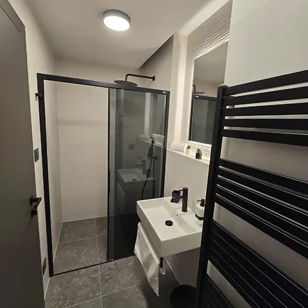 Aparthotel Jarmilka 3*