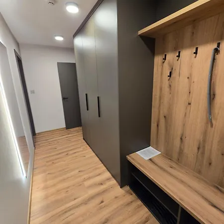 Jarmilka Aparthotel