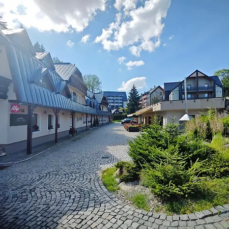 Jarmilka S Privatnim Wellness Aparthotel Bedrichov (Liberec)