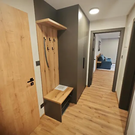 Jarmilka S Privatnim Wellness *